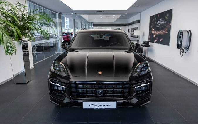 Porsche Cayenne cena 669734 przebieg: 10, rok produkcji 2023 z Skórcz małe 781